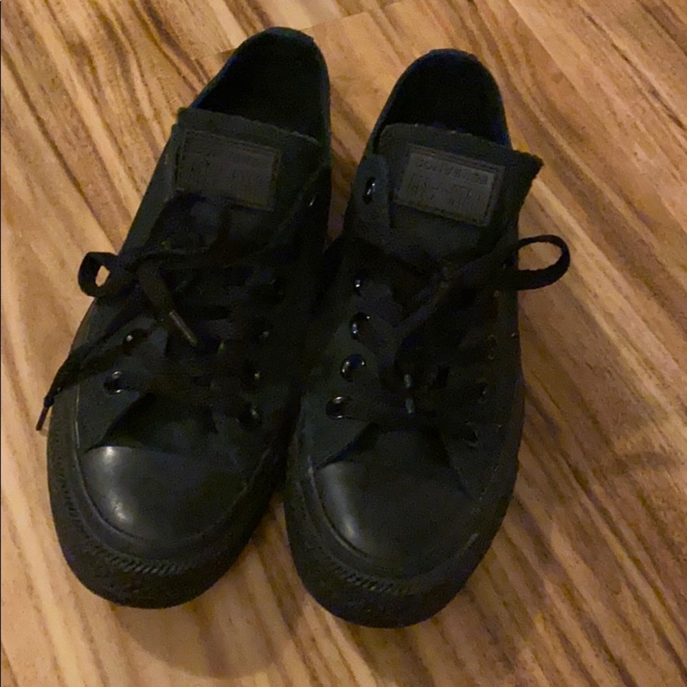 Black Converse All Stars